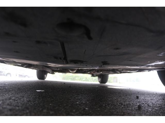 ヤリス ハイブリッドX 禁煙車 インテリジェントクリアランスソナー バックカメラ 純正ナビ セーフティセンス レーダークルーズ オートエアコン レーントレーシングアシスト ETC キーレス オートライト オートハイビーム(70枚目)