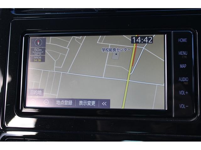 プリウス Sツーリングセレクション 禁煙車 黒革シート 純正ナビ フルセグTV 全周囲カメラ レーダークルーズ 衝突軽減 クリアランスソナー レーンキープ LEDヘッドライト シートヒーター Bluetooth オートライト ETC(3枚目)