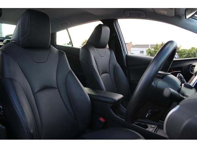 プリウス Sツーリングセレクション 禁煙車 黒革シート 純正ナビ フルセグTV 全周囲カメラ レーダークルーズ 衝突軽減 クリアランスソナー レーンキープ LEDヘッドライト シートヒーター Bluetooth オートライト ETC(15枚目)