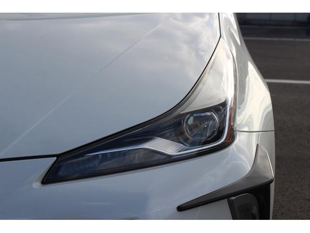 プリウス Sツーリングセレクション 禁煙車 黒革シート 純正ナビ フルセグTV 全周囲カメラ レーダークルーズ 衝突軽減 クリアランスソナー レーンキープ LEDヘッドライト シートヒーター Bluetooth オートライト ETC(27枚目)