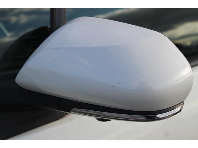 プリウス Sツーリングセレクション 禁煙車 黒革シート 純正ナビ フルセグTV 全周囲カメラ レーダークルーズ 衝突軽減 クリアランスソナー レーンキープ LEDヘッドライト シートヒーター Bluetooth オートライト ETC(29枚目)