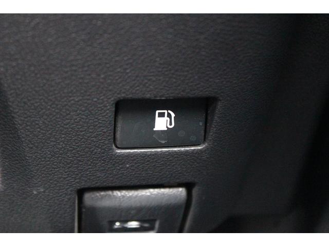 プリウス Sツーリングセレクション 禁煙車 黒革シート 純正ナビ フルセグTV 全周囲カメラ レーダークルーズ 衝突軽減 クリアランスソナー レーンキープ LEDヘッドライト シートヒーター Bluetooth オートライト ETC(62枚目)