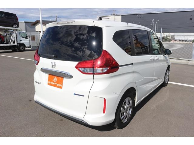 フリード+ハイブリッド ハイブリッドG・ホンダセンシング ワンオーナー 禁煙車 純正ナビ フルセグ バックカメラ 両側電動 レーダークルーズ 衝突軽減 LEDヘッドライト キーレス CD再生可 DVD再生可 BT接続可 キーレス プライバシーガラス(11枚目)