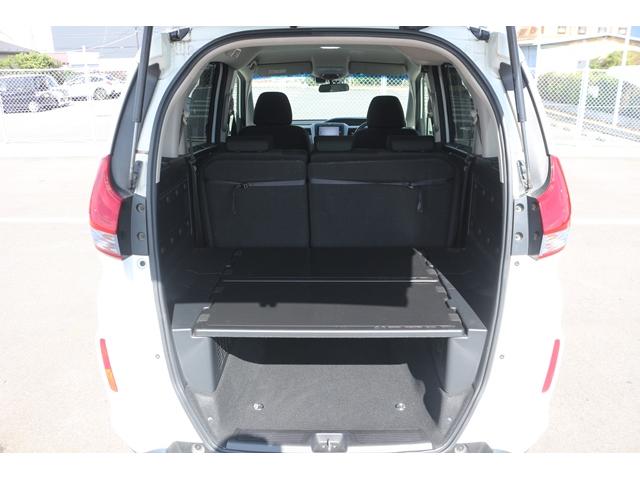 フリード+ハイブリッド ハイブリッドG・ホンダセンシング ワンオーナー 禁煙車 純正ナビ フルセグ バックカメラ 両側電動 レーダークルーズ 衝突軽減 LEDヘッドライト キーレス CD再生可 DVD再生可 BT接続可 キーレス プライバシーガラス(33枚目)