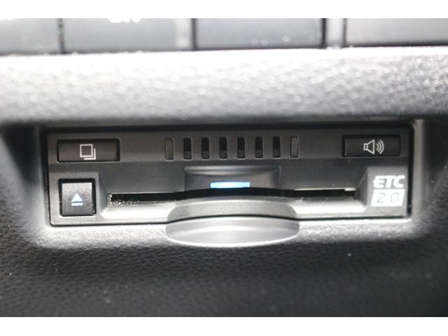 ハリアーハイブリッド Ｚ　レザーパッケージ　禁煙車　ＪＢＬサウンド　　黒シート　　純正１２．３型ナビ　フルセグＴＶ　全周囲カメラ　温冷シート　パワーシート　　デジタルインナーミラー　衝突軽減　電動リアゲート　ＬＥＤヘッドライト　ＥＴＣ２．０（7枚目）