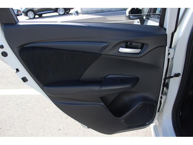 シャトル ハイブリッド ホンダセンシング 禁煙車 純正ナビ フルセグTV バックカメラ 衝突軽減 レーダークルーズコントロール ETC 電動格納ミラー プッシュスタート 路外逸脱抑制システム LEDヘッドライト Bluetooth接続(36枚目)