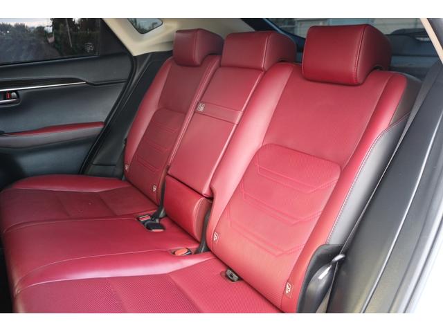 ＮＸ ＮＸ３００ｈ　バージョンＬ　禁煙車　純正１０．３インチナビ　フルセグ　全周囲カメラ　赤・茶革シート　ブラインドスポットモニター　３眼ヘッドライト　シートエアコン　シートヒーター　衝突軽減　レーダークルーズ　ＢＴ接続　ＥＴＣ（41枚目）