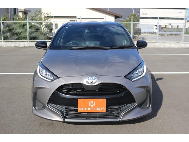 ヤリス Ｚ　禁煙車　６ＭＴ　純正ディスプレイオーディオ　衝突軽減ブレーキ　シートヒーター　レーダークルーズコントロール　純正１６ＡＷ　ＥＴＣ　電動格納ドアミラー　Ｂｌｕｅｔｏｏｔｈ接続　プッシュスタート（8枚目）