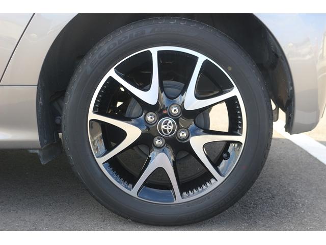 ヤリス Ｚ　禁煙車　６ＭＴ　純正ディスプレイオーディオ　衝突軽減ブレーキ　シートヒーター　レーダークルーズコントロール　純正１６ＡＷ　ＥＴＣ　電動格納ドアミラー　Ｂｌｕｅｔｏｏｔｈ接続　プッシュスタート（26枚目）