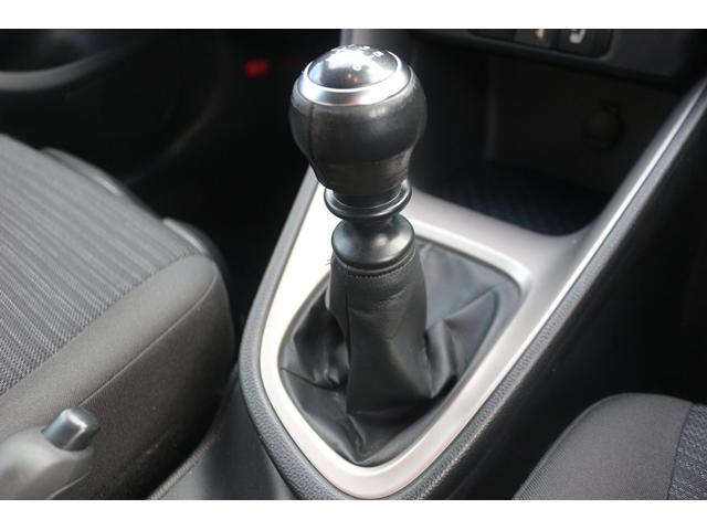 ヤリス Ｚ　禁煙車　６ＭＴ　純正ディスプレイオーディオ　衝突軽減ブレーキ　シートヒーター　レーダークルーズコントロール　純正１６ＡＷ　ＥＴＣ　電動格納ドアミラー　Ｂｌｕｅｔｏｏｔｈ接続　プッシュスタート（59枚目）