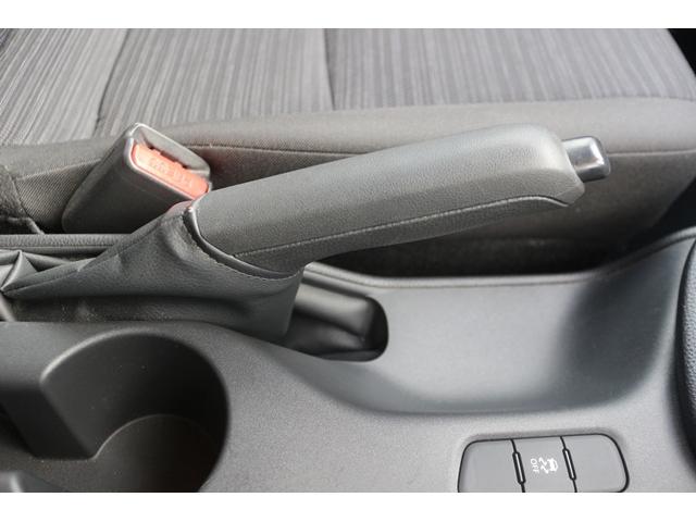 ヤリス Ｚ　禁煙車　６ＭＴ　純正ディスプレイオーディオ　衝突軽減ブレーキ　シートヒーター　レーダークルーズコントロール　純正１６ＡＷ　ＥＴＣ　電動格納ドアミラー　Ｂｌｕｅｔｏｏｔｈ接続　プッシュスタート（60枚目）