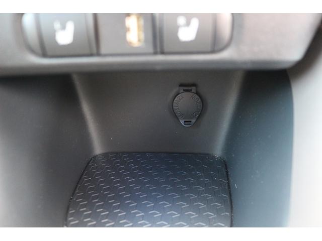 ヤリス Ｚ　禁煙車　６ＭＴ　純正ディスプレイオーディオ　衝突軽減ブレーキ　シートヒーター　レーダークルーズコントロール　純正１６ＡＷ　ＥＴＣ　電動格納ドアミラー　Ｂｌｕｅｔｏｏｔｈ接続　プッシュスタート（66枚目）