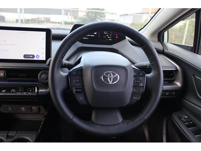 TOYOTA PRIUS U