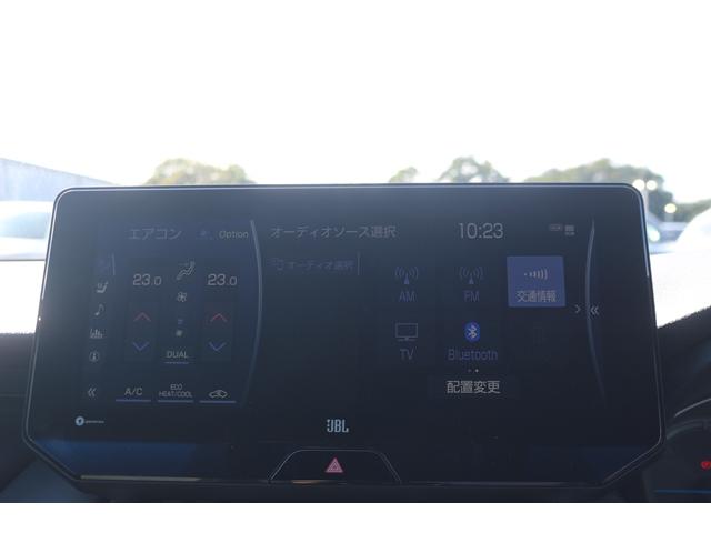 ハリアーハイブリッド Ｚ　レザーパッケージ　禁煙車　調光パノラマルーフ　ＪＢＬサウンド　黒革シート　純正１２．３型ナビ　フルセグＴＶ　全方位カメラ　シートクーラー・シートヒーター　ステアリングヒーター　デジタルミラー　　衝突軽減　電動リアゲート（6枚目）