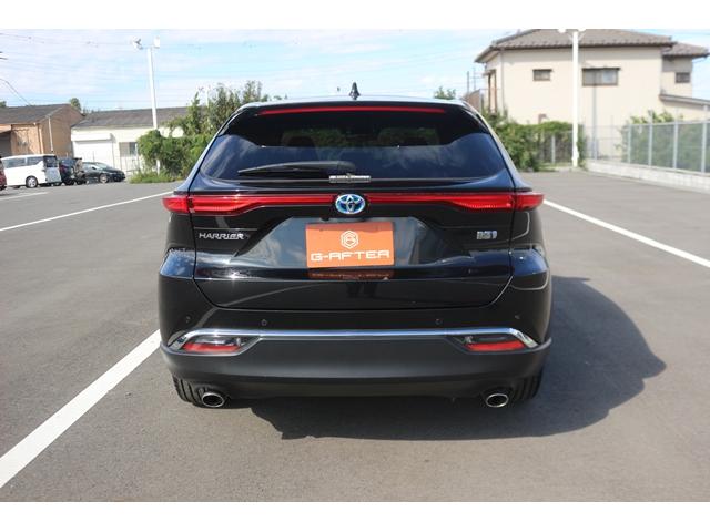 ハリアーハイブリッド Ｚ　レザーパッケージ　禁煙車　調光パノラマルーフ　ＪＢＬサウンド　黒革シート　純正１２．３型ナビ　フルセグＴＶ　全方位カメラ　シートクーラー・シートヒーター　ステアリングヒーター　デジタルミラー　　衝突軽減　電動リアゲート（13枚目）