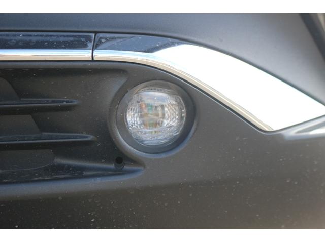 ハリアーハイブリッド Ｚ　レザーパッケージ　禁煙車　調光パノラマルーフ　ＪＢＬサウンド　黒革シート　純正１２．３型ナビ　フルセグＴＶ　全方位カメラ　シートクーラー・シートヒーター　ステアリングヒーター　デジタルミラー　　衝突軽減　電動リアゲート（19枚目）