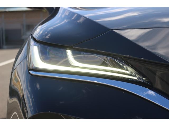 ハリアーハイブリッド Ｚ　レザーパッケージ　禁煙車　調光パノラマルーフ　ＪＢＬサウンド　黒革シート　純正１２．３型ナビ　フルセグＴＶ　全方位カメラ　シートクーラー・シートヒーター　ステアリングヒーター　デジタルミラー　　衝突軽減　電動リアゲート（21枚目）