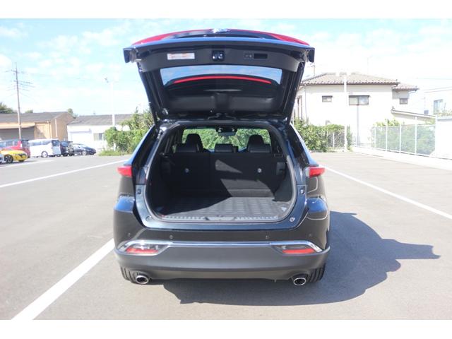 ハリアーハイブリッド Ｚ　レザーパッケージ　禁煙車　調光パノラマルーフ　ＪＢＬサウンド　黒革シート　純正１２．３型ナビ　フルセグＴＶ　全方位カメラ　シートクーラー・シートヒーター　ステアリングヒーター　デジタルミラー　　衝突軽減　電動リアゲート（33枚目）