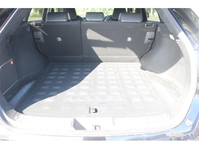 ハリアーハイブリッド Ｚ　レザーパッケージ　禁煙車　調光パノラマルーフ　ＪＢＬサウンド　黒革シート　純正１２．３型ナビ　フルセグＴＶ　全方位カメラ　シートクーラー・シートヒーター　ステアリングヒーター　デジタルミラー　　衝突軽減　電動リアゲート（34枚目）