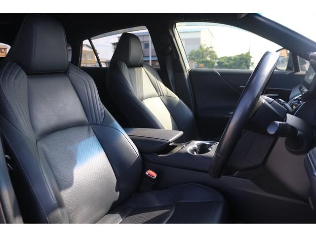 ハリアーハイブリッド Ｚ　レザーパッケージ　禁煙車　調光パノラマルーフ　ＪＢＬサウンド　黒革シート　純正１２．３型ナビ　フルセグＴＶ　全方位カメラ　シートクーラー・シートヒーター　ステアリングヒーター　デジタルミラー　　衝突軽減　電動リアゲート（38枚目）