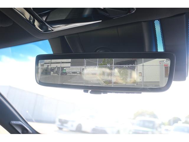 ハリアーハイブリッド Ｚ　レザーパッケージ　禁煙車　調光パノラマルーフ　ＪＢＬサウンド　黒革シート　純正１２．３型ナビ　フルセグＴＶ　全方位カメラ　シートクーラー・シートヒーター　ステアリングヒーター　デジタルミラー　　衝突軽減　電動リアゲート（64枚目）