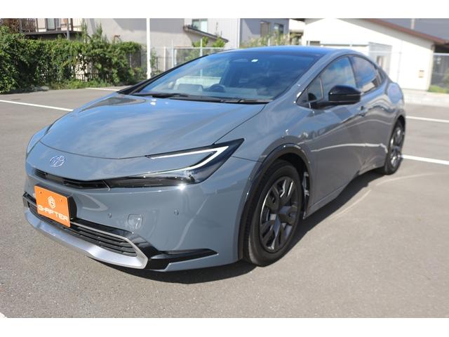 プリウス Ｚ　禁煙車　パノラマルーフ　黒革シート　純正１２．３型ナビ　全方位カメラ　フルセグＴＶ　レーダークルーズコントロール　シートクーラー　シートヒーター　デジタルミラー　　ＥＴＣ２．０　トヨタセーフティセンス（16枚目）