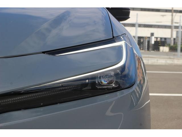 プリウス Ｚ　禁煙車　パノラマルーフ　黒革シート　純正１２．３型ナビ　全方位カメラ　フルセグＴＶ　レーダークルーズコントロール　シートクーラー　シートヒーター　デジタルミラー　　ＥＴＣ２．０　トヨタセーフティセンス（18枚目）