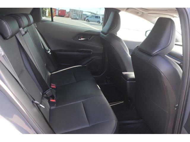プリウス Ｚ　禁煙車　パノラマルーフ　黒革シート　純正１２．３型ナビ　全方位カメラ　フルセグＴＶ　レーダークルーズコントロール　シートクーラー　シートヒーター　デジタルミラー　　ＥＴＣ２．０　トヨタセーフティセンス（37枚目）