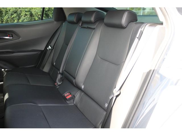 プリウス Ｚ　禁煙車　パノラマルーフ　黒革シート　純正１２．３型ナビ　全方位カメラ　フルセグＴＶ　レーダークルーズコントロール　シートクーラー　シートヒーター　デジタルミラー　　ＥＴＣ２．０　トヨタセーフティセンス（40枚目）