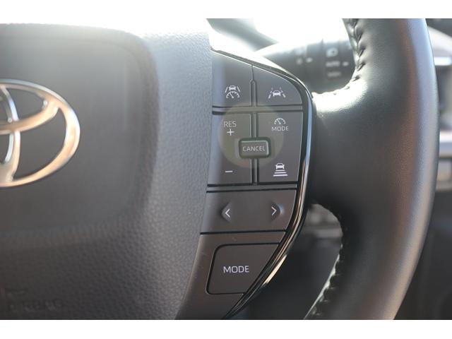 プリウス Ｚ　禁煙車　パノラマルーフ　黒革シート　純正１２．３型ナビ　全方位カメラ　フルセグＴＶ　レーダークルーズコントロール　シートクーラー　シートヒーター　デジタルミラー　　ＥＴＣ２．０　トヨタセーフティセンス（46枚目）