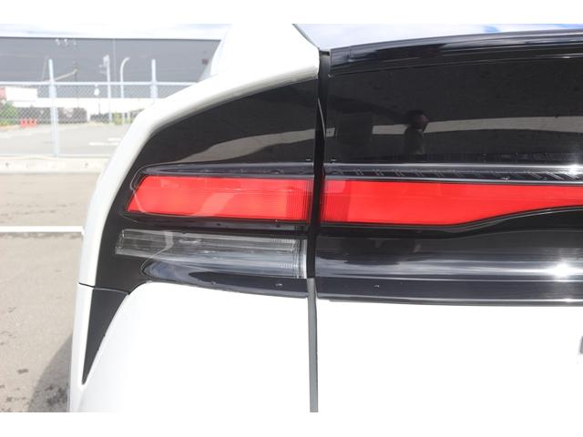 プリウス Ｚ　禁煙車　パノラマルーフ　モデリスタエアロ　トヨタセーフティセンス　純正１２．３型ナビ　フルセグ　バックカメラ　電動Ｒゲート　黒革シート　レーダークルーズ　衝突軽減　ＥＴＣ　パワーシート　シートヒーター（23枚目）