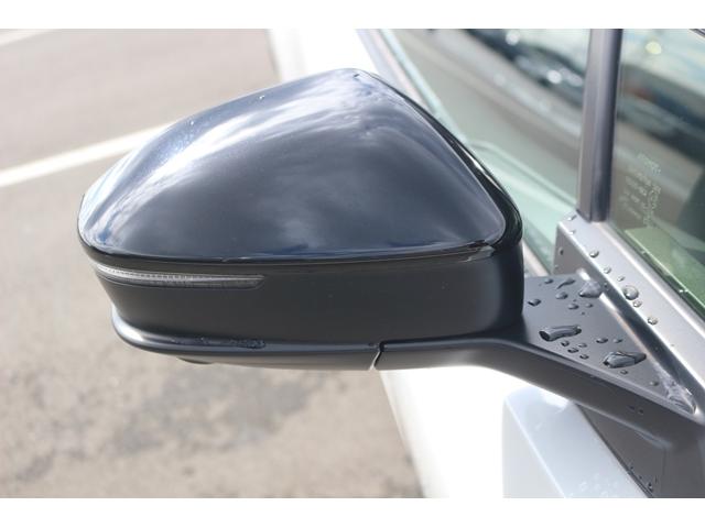 プリウス Ｚ　禁煙車　パノラマルーフ　モデリスタエアロ　トヨタセーフティセンス　純正１２．３型ナビ　フルセグ　バックカメラ　電動Ｒゲート　黒革シート　レーダークルーズ　衝突軽減　ＥＴＣ　パワーシート　シートヒーター（25枚目）