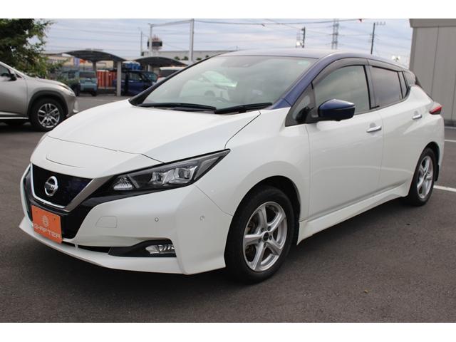 リーフ G 禁煙車 ツートンカラー 純正ナビ 全周囲カメラ フルセグTV プロパイロット 衝突軽減ブレーキ レーダークルーズ シートヒーター 社外アルミホイール LEDライト ETC Bluetooth接続(15枚目)