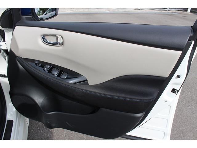 リーフ G 禁煙車 ツートンカラー 純正ナビ 全周囲カメラ フルセグTV プロパイロット 衝突軽減ブレーキ レーダークルーズ シートヒーター 社外アルミホイール LEDライト ETC Bluetooth接続(28枚目)