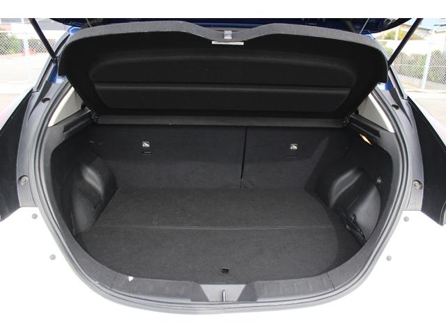 リーフ G 禁煙車 ツートンカラー 純正ナビ 全周囲カメラ フルセグTV プロパイロット 衝突軽減ブレーキ レーダークルーズ シートヒーター 社外アルミホイール LEDライト ETC Bluetooth接続(35枚目)