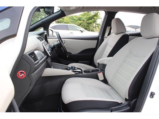 リーフ G 禁煙車 ツートンカラー 純正ナビ 全周囲カメラ フルセグTV プロパイロット 衝突軽減ブレーキ レーダークルーズ シートヒーター 社外アルミホイール LEDライト ETC Bluetooth接続(41枚目)