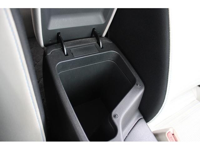 リーフ G 禁煙車 ツートンカラー 純正ナビ 全周囲カメラ フルセグTV プロパイロット 衝突軽減ブレーキ レーダークルーズ シートヒーター 社外アルミホイール LEDライト ETC Bluetooth接続(59枚目)