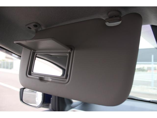 リーフ G 禁煙車 ツートンカラー 純正ナビ 全周囲カメラ フルセグTV プロパイロット 衝突軽減ブレーキ レーダークルーズ シートヒーター 社外アルミホイール LEDライト ETC Bluetooth接続(66枚目)