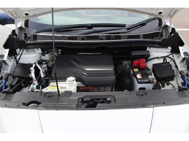 リーフ G 禁煙車 ツートンカラー 純正ナビ 全周囲カメラ フルセグTV プロパイロット 衝突軽減ブレーキ レーダークルーズ シートヒーター 社外アルミホイール LEDライト ETC Bluetooth接続(70枚目)