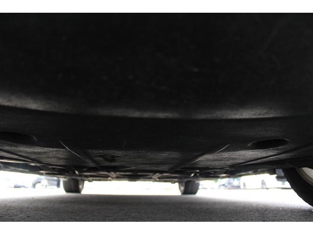 リーフ G 禁煙車 ツートンカラー 純正ナビ 全周囲カメラ フルセグTV プロパイロット 衝突軽減ブレーキ レーダークルーズ シートヒーター 社外アルミホイール LEDライト ETC Bluetooth接続(71枚目)