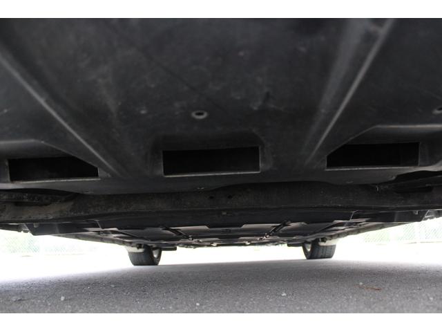 リーフ G 禁煙車 ツートンカラー 純正ナビ 全周囲カメラ フルセグTV プロパイロット 衝突軽減ブレーキ レーダークルーズ シートヒーター 社外アルミホイール LEDライト ETC Bluetooth接続(72枚目)