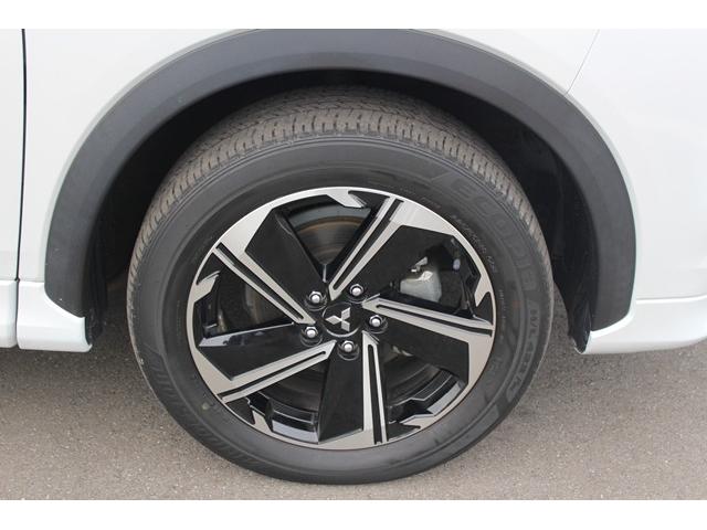 エクリプスクロスPHEV P 禁煙車 純正8型ナビ フルセグTV 全周囲カメラ 衝突軽減 レーダクルーズ シートヒーター ハーフレザーシート LEDヘッドライト パワーシート 純正18AW スマートキー アイドリングストップ(15枚目)