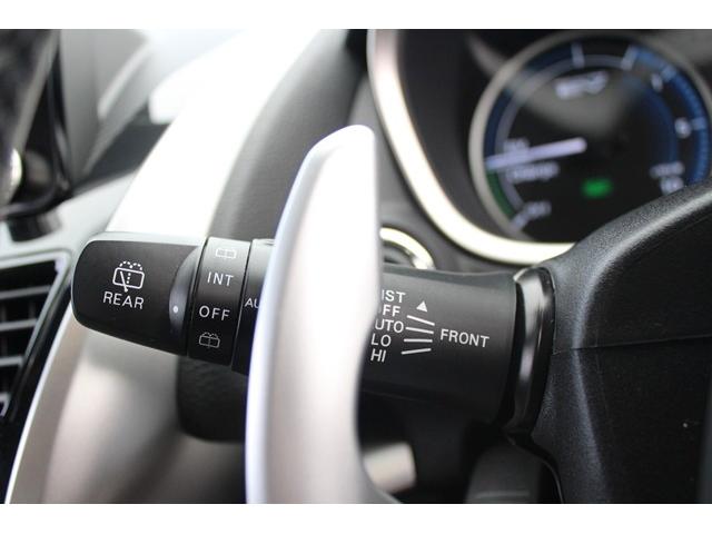 エクリプスクロスPHEV P 禁煙車 純正8型ナビ フルセグTV 全周囲カメラ 衝突軽減 レーダクルーズ シートヒーター ハーフレザーシート LEDヘッドライト パワーシート 純正18AW スマートキー アイドリングストップ(47枚目)