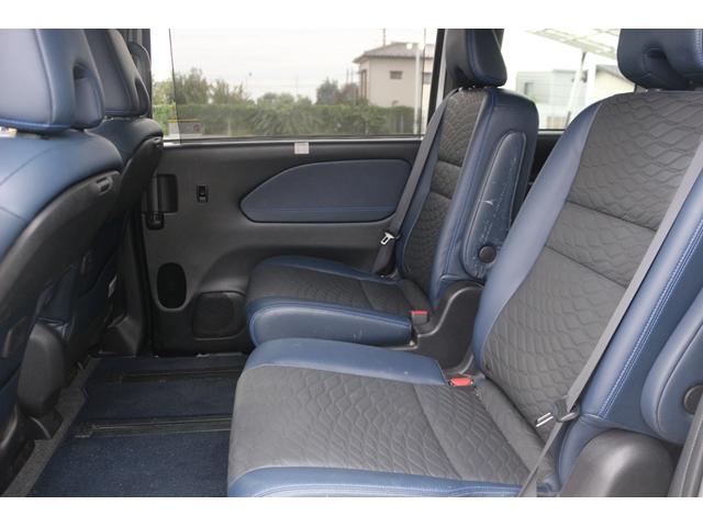 セレナ ｅ－パワー　オーテック　スポーツスペック　禁煙車　革シート　インジェリテントルームミラー　純正１０型ナビ　フルセグ　全周囲カメラ　両側電動　プロパイロット　衝突軽減　レーダークルーズ　ＬＥＤヘッドライト　社外１７ＡＷ　スマートキー　ＡＢＳ（36枚目）