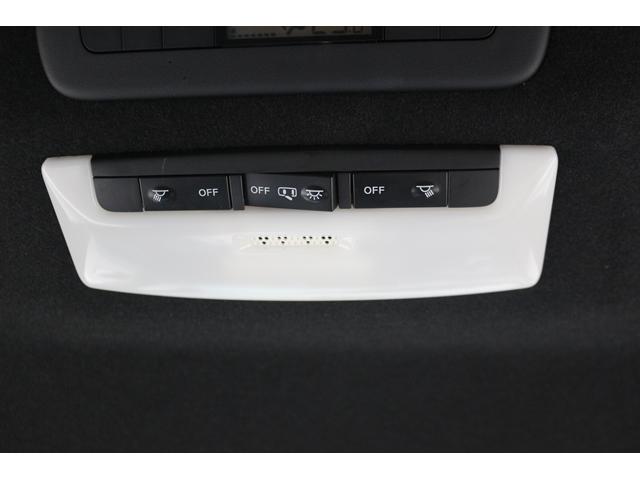 セレナ ｅ－パワー　オーテック　スポーツスペック　禁煙車　革シート　インジェリテントルームミラー　純正１０型ナビ　フルセグ　全周囲カメラ　両側電動　プロパイロット　衝突軽減　レーダークルーズ　ＬＥＤヘッドライト　社外１７ＡＷ　スマートキー　ＡＢＳ（62枚目）