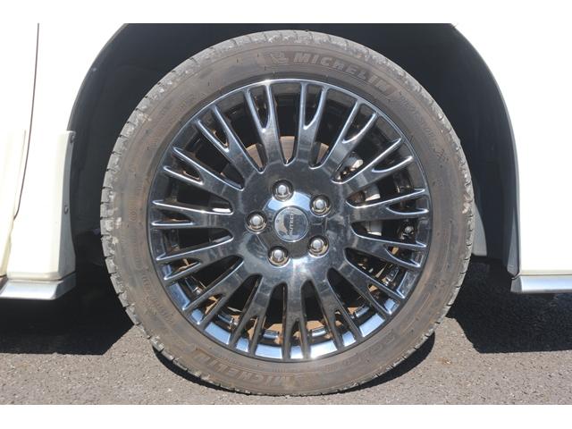 セレナ ｅ－パワー　オーテック　スポーツスペック　禁煙車　革シート　インジェリテントルームミラー　純正１０型ナビ　フルセグ　全周囲カメラ　両側電動　プロパイロット　衝突軽減　レーダークルーズ　ＬＥＤヘッドライト　社外１７ＡＷ　スマートキー　ＡＢＳ（72枚目）