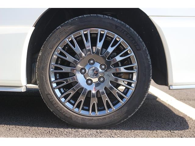 セレナ ｅ－パワー　オーテック　スポーツスペック　禁煙車　革シート　インジェリテントルームミラー　純正１０型ナビ　フルセグ　全周囲カメラ　両側電動　プロパイロット　衝突軽減　レーダークルーズ　ＬＥＤヘッドライト　社外１７ＡＷ　スマートキー　ＡＢＳ（74枚目）