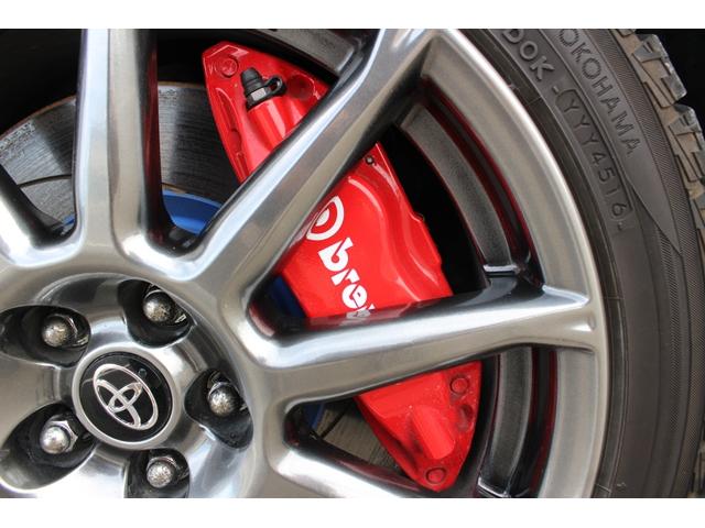 86 GT 禁煙車 6MT BRENBOキャリパー ENDRESSスリットローター TRDエアロ TRDマフラー TRDダックテール 社外リップ ナビ フルセグ バックカメラ クルコン 純正17AW(3枚目)
