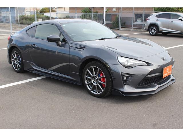 86 GT 禁煙車 6MT BRENBOキャリパー ENDRESSスリットローター TRDエアロ TRDマフラー TRDダックテール 社外リップ ナビ フルセグ バックカメラ クルコン 純正17AW(10枚目)