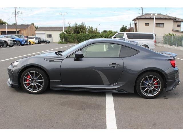 86 GT 禁煙車 6MT BRENBOキャリパー ENDRESSスリットローター TRDエアロ TRDマフラー TRDダックテール 社外リップ ナビ フルセグ バックカメラ クルコン 純正17AW(15枚目)